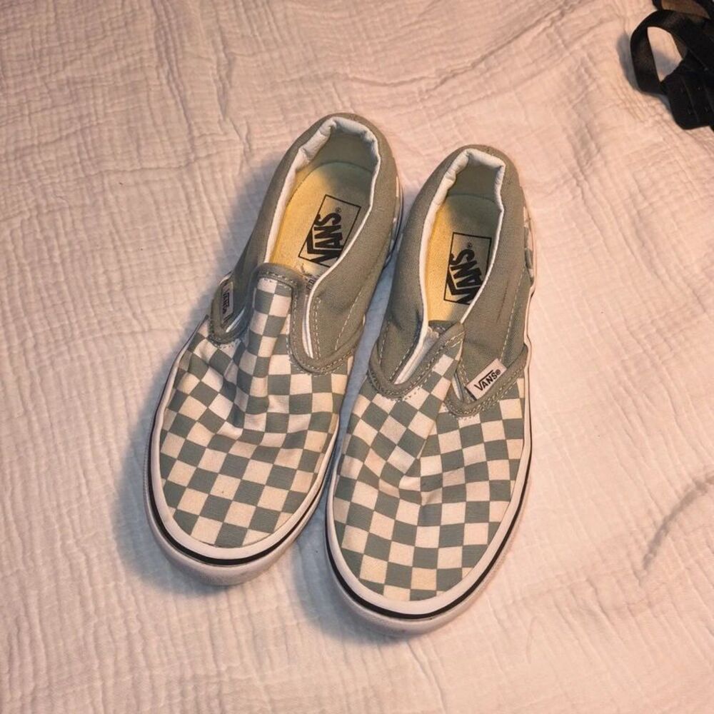 Childs grey checkered vans 3